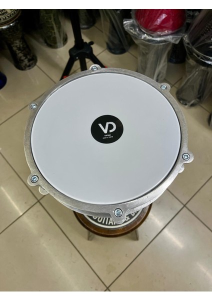 5 Numara Alüminyum Kırmızı-Siyah Çatlak Desenli Darbuka