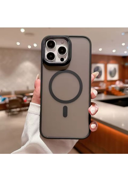 Apple iPhone 16 Pro Uyumlu Magsafe Destekli Kılıf modelleri