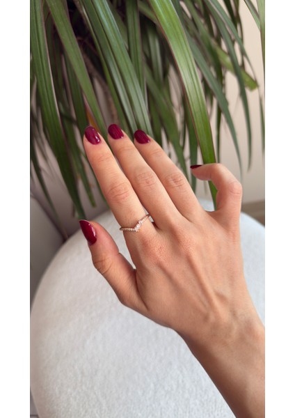 Özel Seri Baget Model Ince Zarif Yüzük