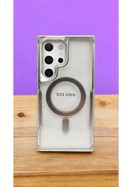 Şeffaf ve Şık: Samsung Galaxy S24 Ultra Magsafe Gri Kılıfı