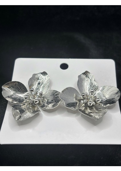 Zirkon Taşlı Silver Çiçekli Küpe fiyatları
