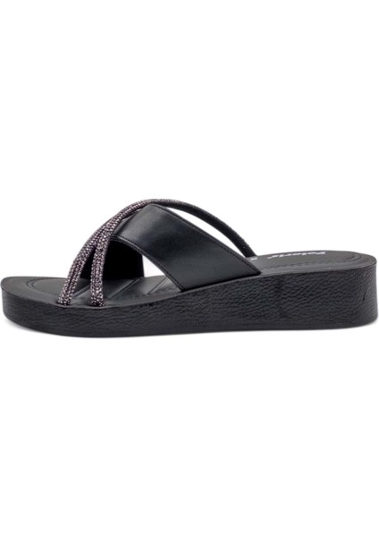 407006.Z5FX Kadın Comfort Terlik Siyah
