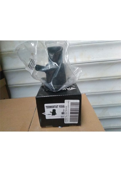 103T01010 - Termostat Yuva Kapağı Clıo-Kangoo-Megane Iı