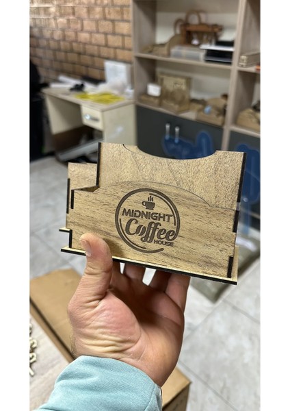 Ahşap Cafe Restaurant Oteller Için Masa Üstü Peçetelik Logolu