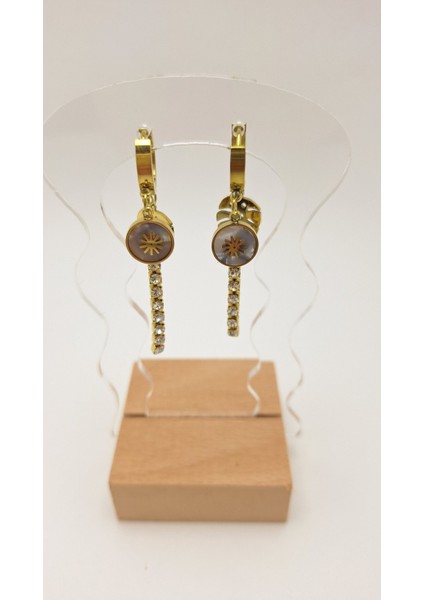 Su Yolu Sallantılı Yaprak Detay Çelik Küpe fiyatları