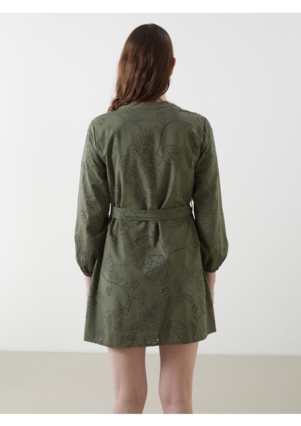 Lcw Vision Kaçık Yaka Kendinden Desenli Brode Kadın Elbise fırsatları