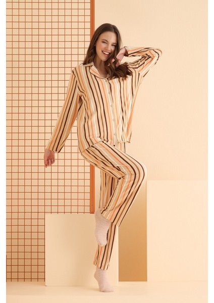 Hardal Çizgli Önden Düğmeli Pijama Takımı fırsatları