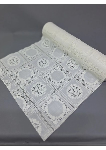Pvc Küpür Dantel Raf ve Dolap Örtüsü Runner (Beyaz) fırsatları