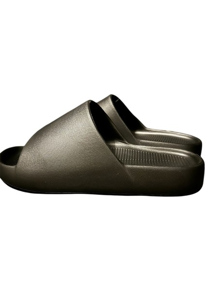 Kadın Kaymaz Terlik Havuz ve Deniz Kadın Terliği fırsatları