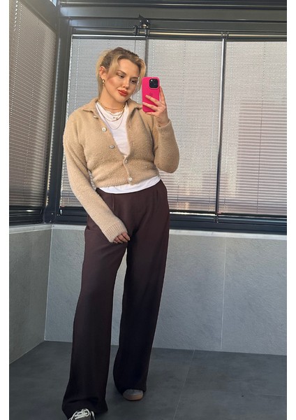 Yaka Detaylı Gümüş Taş Düğmeli Camel Hırka modelleri