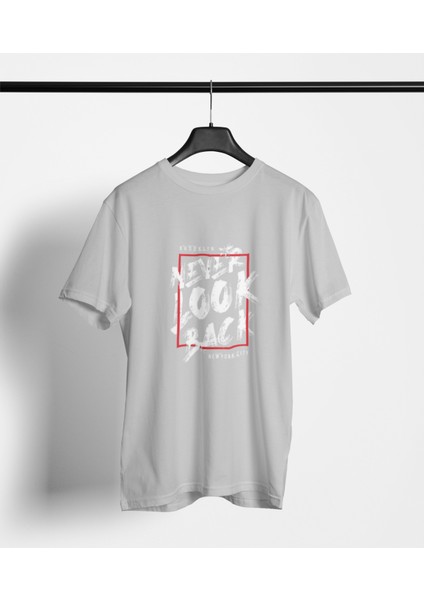 Never Look Back Baskılı Oversize Bisiklet Yakalı Tişört