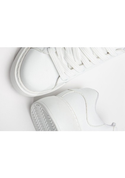 Berny Kadın Beyaz Cilt Spor Ayakkabı fırsatları