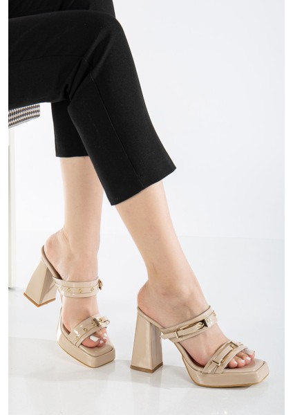 Wanda Bej Rugan Platformlu Açık Burunlu Kalın Topuklu Ayakkabı