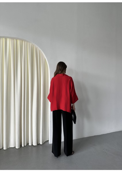 Kadın Alina Ön Patlı Oversize Keten Ayrobin Gömlek