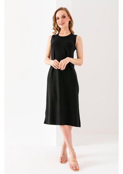 Kadın Bisiklet Yaka Kolsuz Yırtmaçlı Elbise Siyah - 25Y 6267