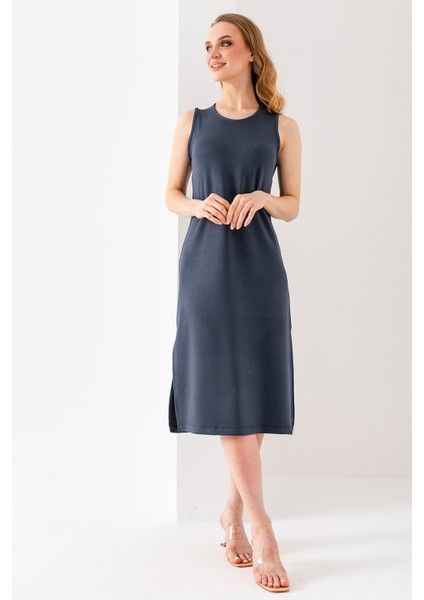 Kadın Bisiklet Yaka Kolsuz Yırtmaçlı Elbise Antrasit - 25Y 6267