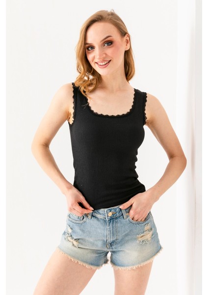 Kadın Kalın Askılı Dantel Detaylı Bürümcük Atlet Siyah - 254408
