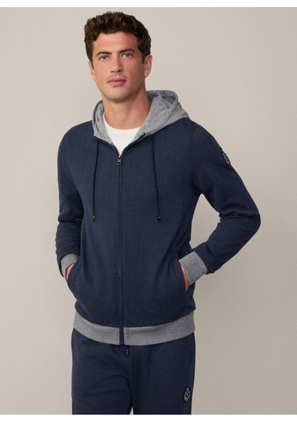 Kapüşon Yaka Koyu Lacivert Erkek Sweatshırt HM581287