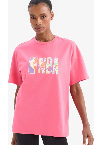 Defactofit Nba Wordmark Oversize Fit Bisiklet Yaka Kısa Kollu TIŞÖRT A1711AX25SM