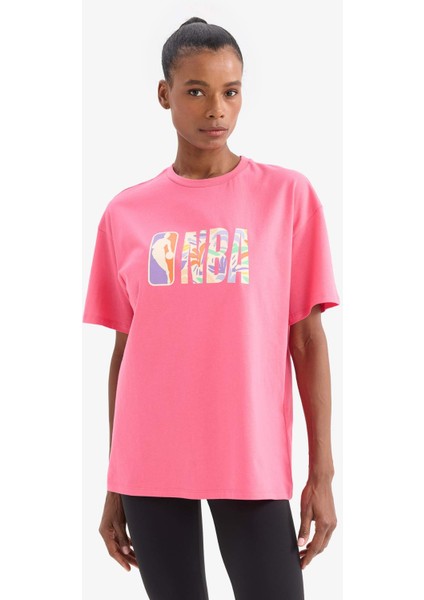 Defactofit Nba Wordmark Oversize Fit Bisiklet Yaka Kısa Kollu TIŞÖRT A1711AX25SM