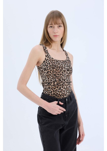 Slim Fit Dar Kesim Leopar Desenli Yuvarlak Yaka Fitilli Kaşkorse Atlet D4548AX25SP