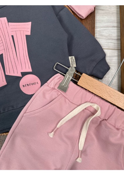 Hi Kabartma Baskılı Bereli Arma Detaylı Oversize (Geniş Kalıp) Kız Bebek Takım fiyatları