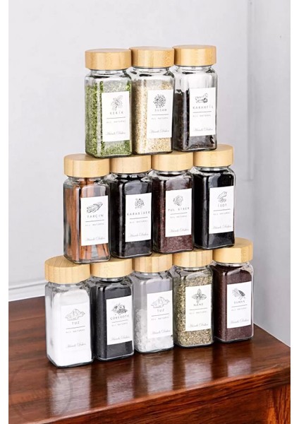 12’li Bambu Kapaklı Etiketli Cam Kare Formlu Baharatlık Takımı Serpme Başlıklı Baharatlık Set