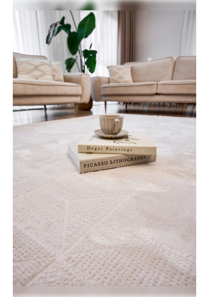 Halı Azur 6531 Krem Sık Dokuma Kalın Tok Dokuma Üst Kalite Makine Dokuması Halı fırsatları