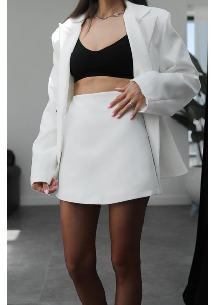 Beyaz Kiera Yüksek Bel Şort Etek fırsatları
