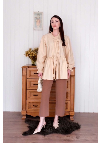 Krem Fırfırlı Bağlamalı Tunik