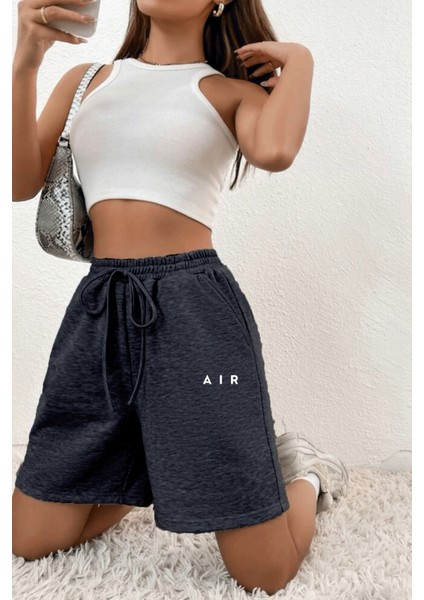 Kadın Rahat Kalıp Beli Lastikli Cepli Basklı Şort SPR25SRK52