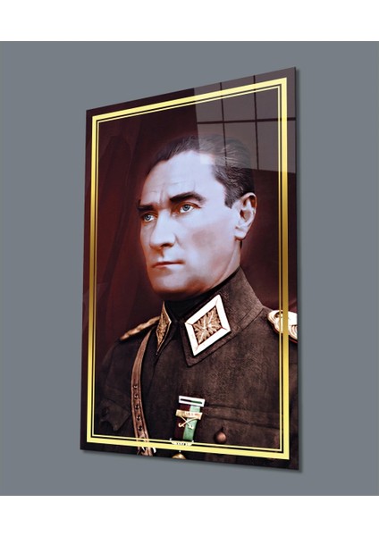 Gold Şerit Atatürk Üniformalı Cam Tablo, Uv Baskılı ve Temperli, Hediyelik