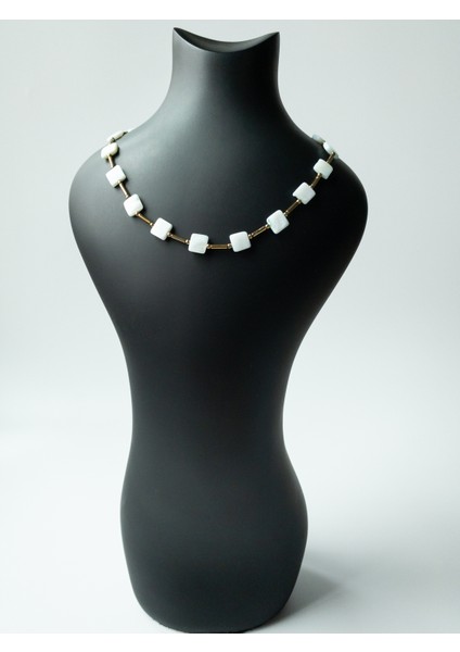 GemWorks Sedef& Hematit Kolye