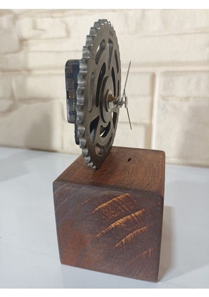 Tasarım Metal Ahşap Masa Saati fırsatları