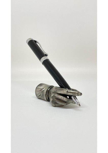 Parker Model Siyahtükenmez Kalem