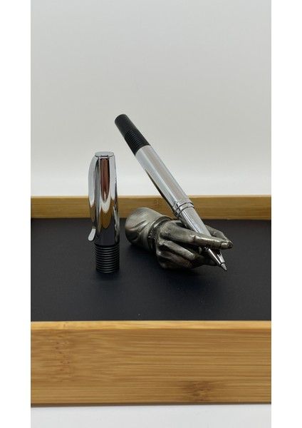 Silver Matte Roller Kalem