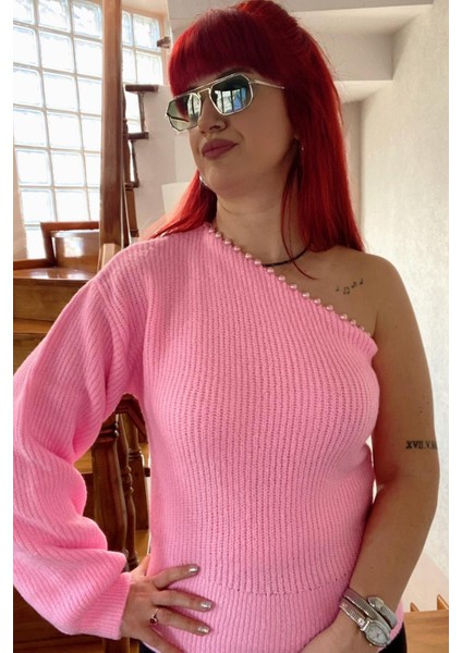Pembe Inci Detaylı Tek Omuz Triko Kazak modelleri