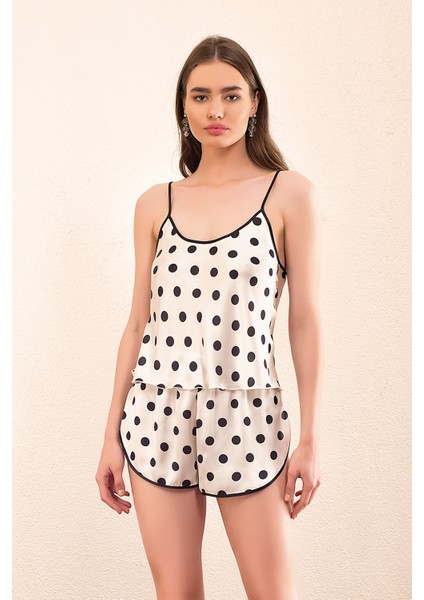 Siyah Puantiyeli Saten Askılı Şortlu Pijama Takımı