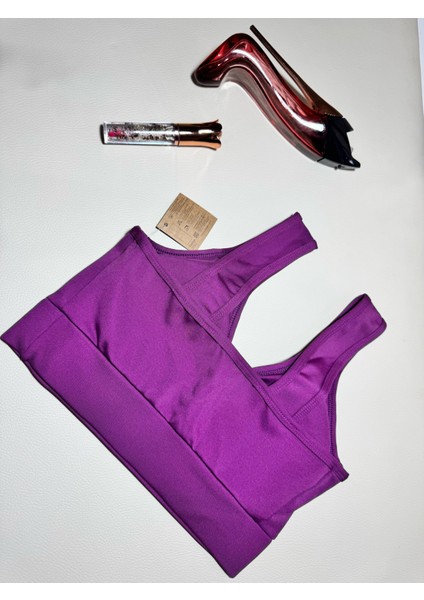 Kadın Sırt Detaylı Slim Fit U Yaka Pedli Spor Bra/ Spor Büstiyer fırsatları
