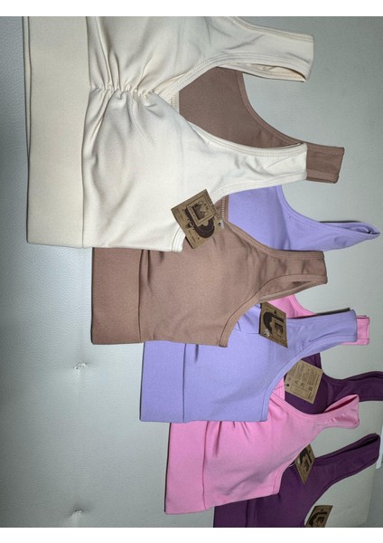 Kadın Sırt Detaylı Slim Fit U Yaka Pedli Spor Bra/ Spor Büstiyer indirimleri