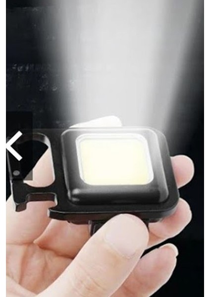 Anahtarlık Mini LED El Feneri: Mıknatıslı, Su Geçirmez, Flash Fonksiyonu, Şişe Açacaklı, Taşınabilir