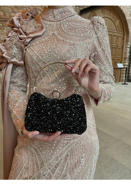 Kadın Taşlı Parmak Yüzük Detaylı Abiye Çanta modelleri