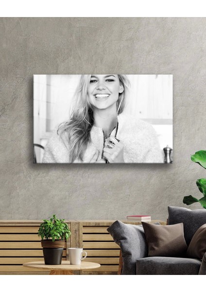 - Siyah Beyaz Insan Fotoğrafları Kadın Cam Tablo fiyatları