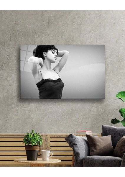 - Siyah Beyaz Insan Fotoğrafları Kadın Cam Tablo fiyatları