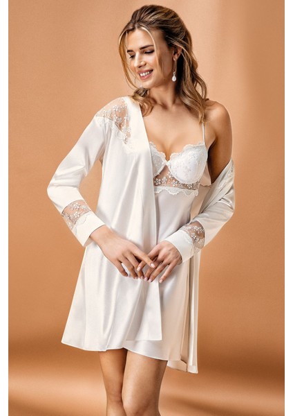 Kadın Ekru Kaplı Saten Kimono Takım Q.6N4K9.5RK.T.K.S
