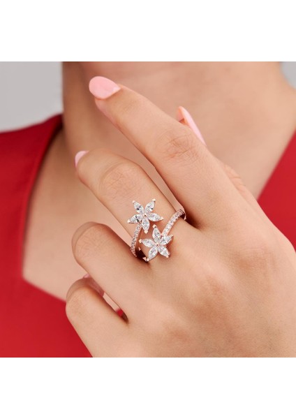 Rose Kaplama Beyaz Zirkon Taşlı Çiçek Motif Gümüş Bayan Yüzük fiyatları
