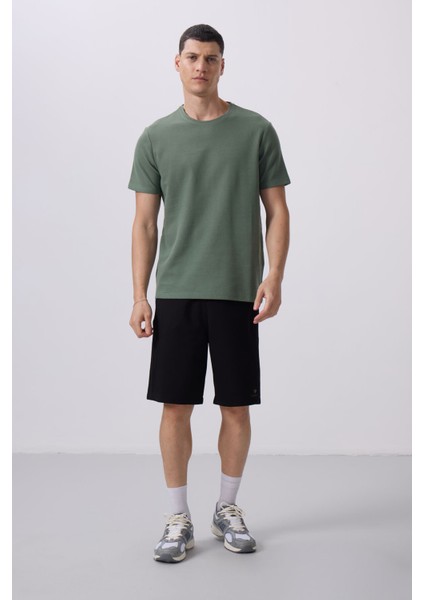 Yeşil Yüzeyi Dokulu Rahat Form Basic Erkek T-Shirt - 88436