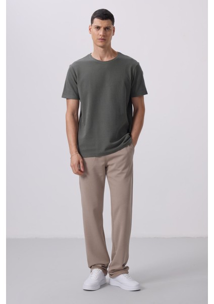 Haki Yüzeyi Dokulu Rahat Form Basic Erkek T-Shirt - 88436