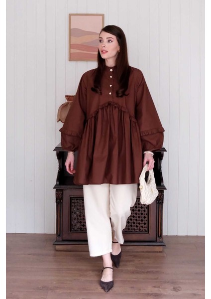 Acı Kahve Inci Detaylı Robalı Tunik & Krem Boru Paça Pantolon Takım