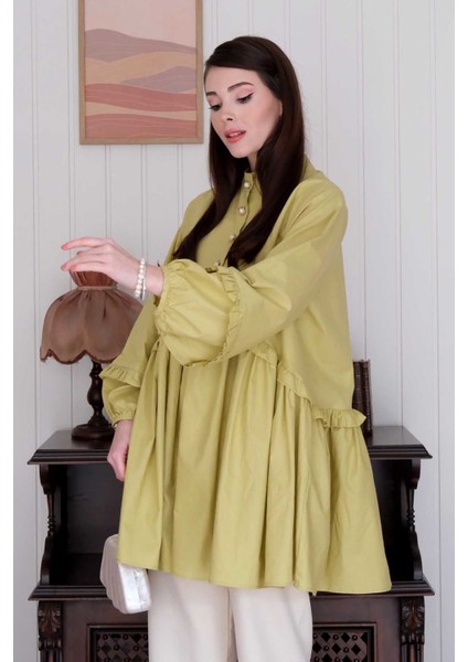 Soft Yeşil Inci Detaylı Robalı Tunik & Krem Boru Paça Pantolon Takım